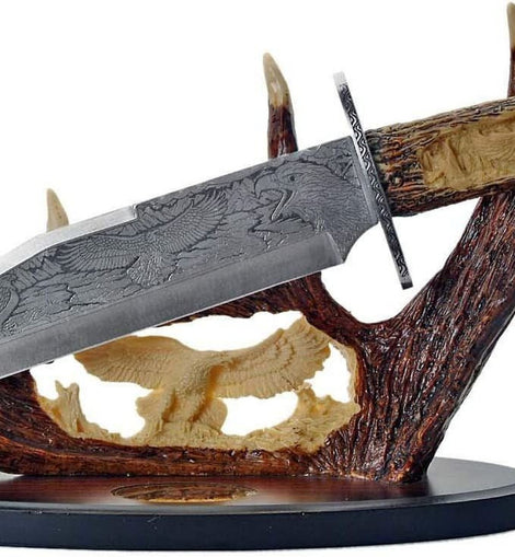 Cuchillo De Exhibición Con Adorno De Cacha De Venado Cuernos