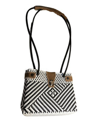 Bolsa Artesanal Tejida A Mano Plástico Toquilla Negro Blanco