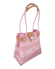 Elegante Bolsa De Toquilla Y Piel En Rosa Claro Con Blanco