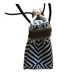 Bolsa Artesanal Tejida A Mano Plástico Toquilla Negro Blanco
