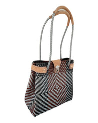 Elegante Bolsa De Mano De Toquilla Ecológica Plata Y Negro