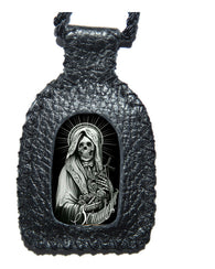 Escapulario De Cuero Con La Imagen De La Santísima Muerte
